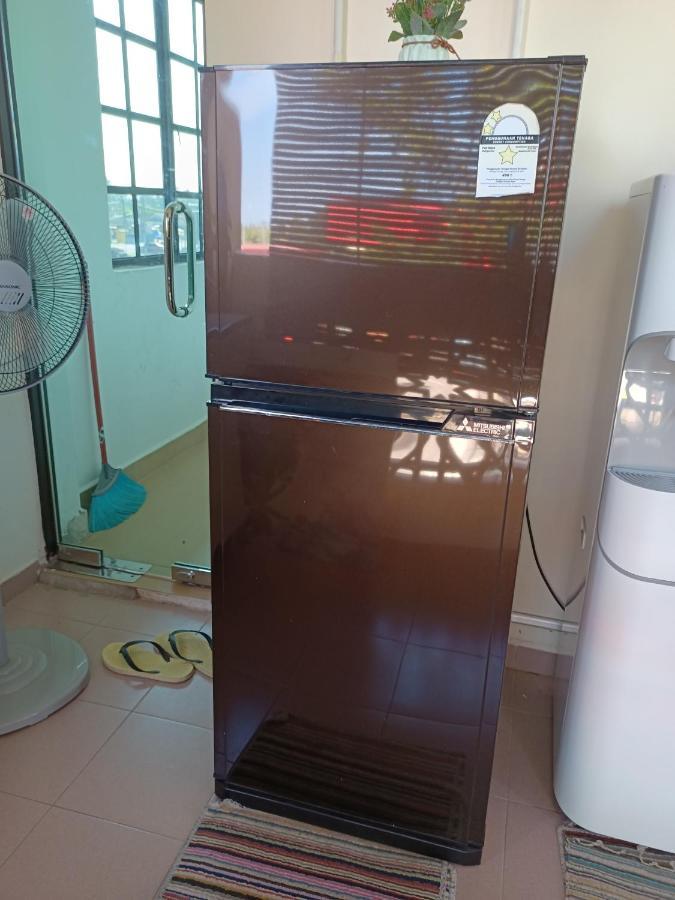 Aban Transit House Hotel Kampung Kuala Besut Ngoại thất bức ảnh